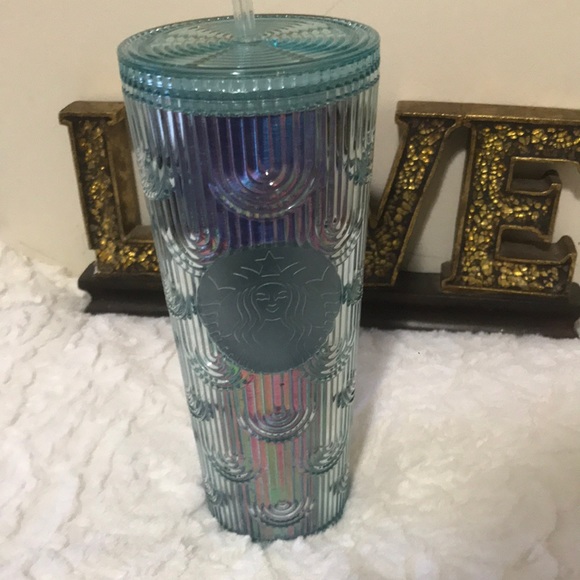Starbucks Other - Starbucks 24oz Vente cup 2022 Mermaid cup